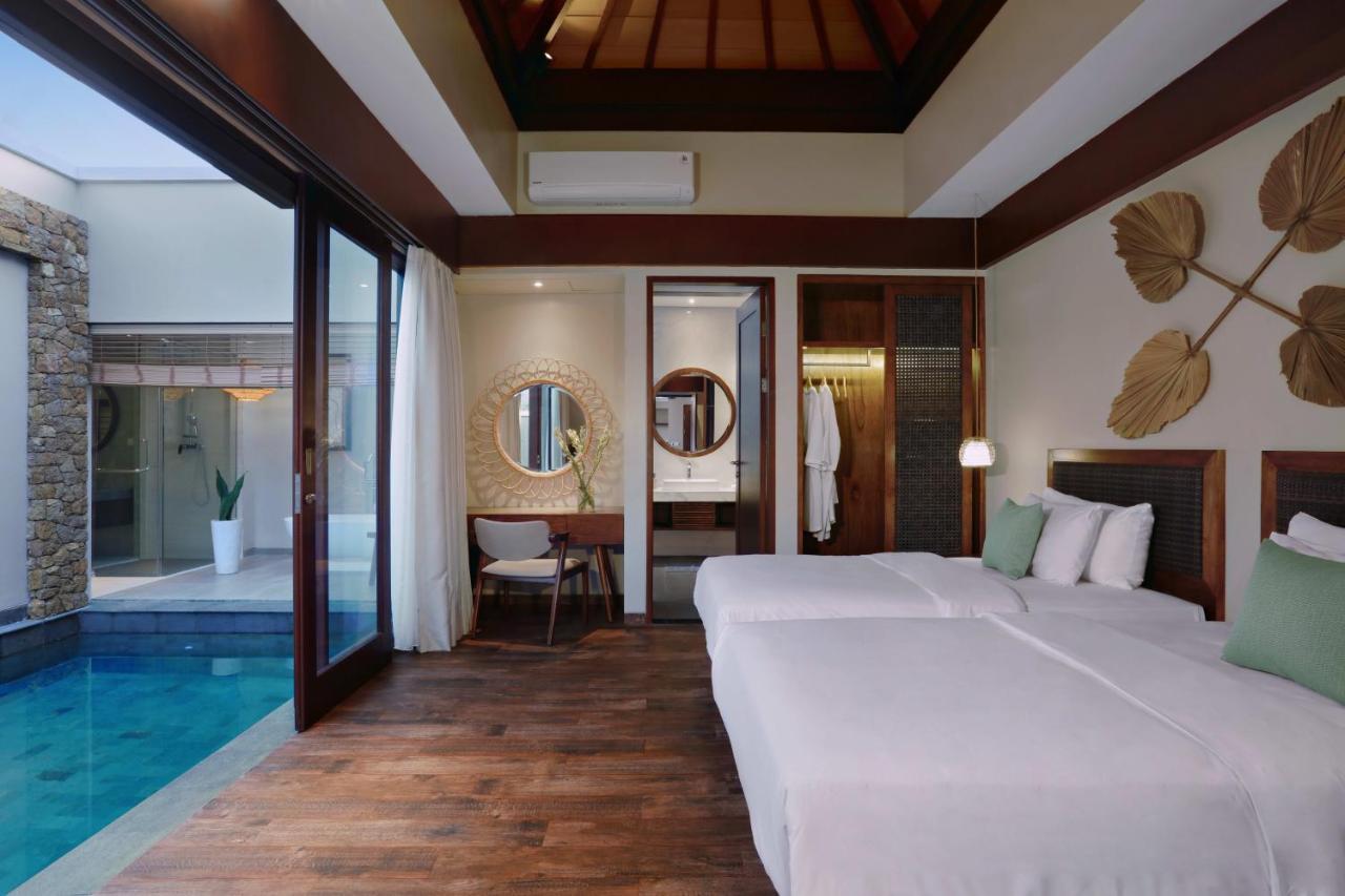Kamuela Villa Lagoi Bay Bintan Exterior photo