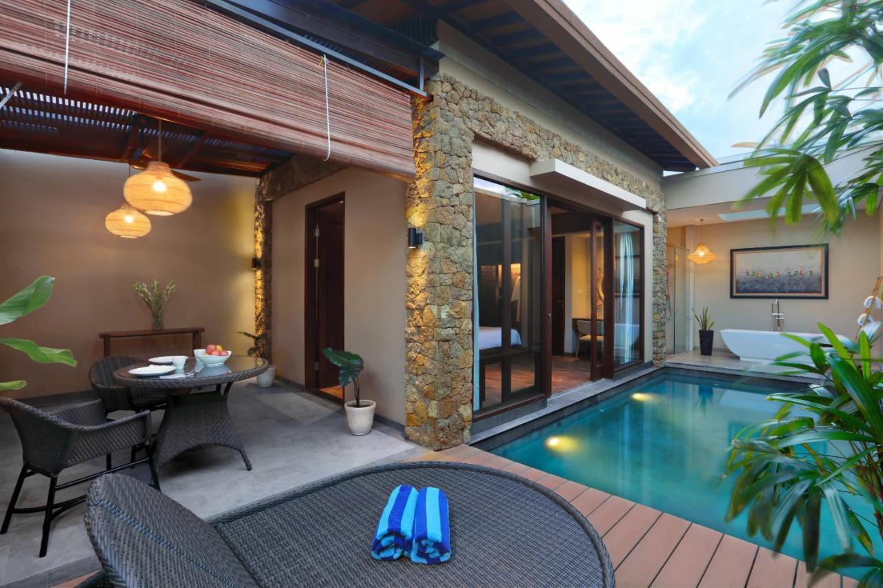 Kamuela Villa Lagoi Bay Bintan Exterior photo